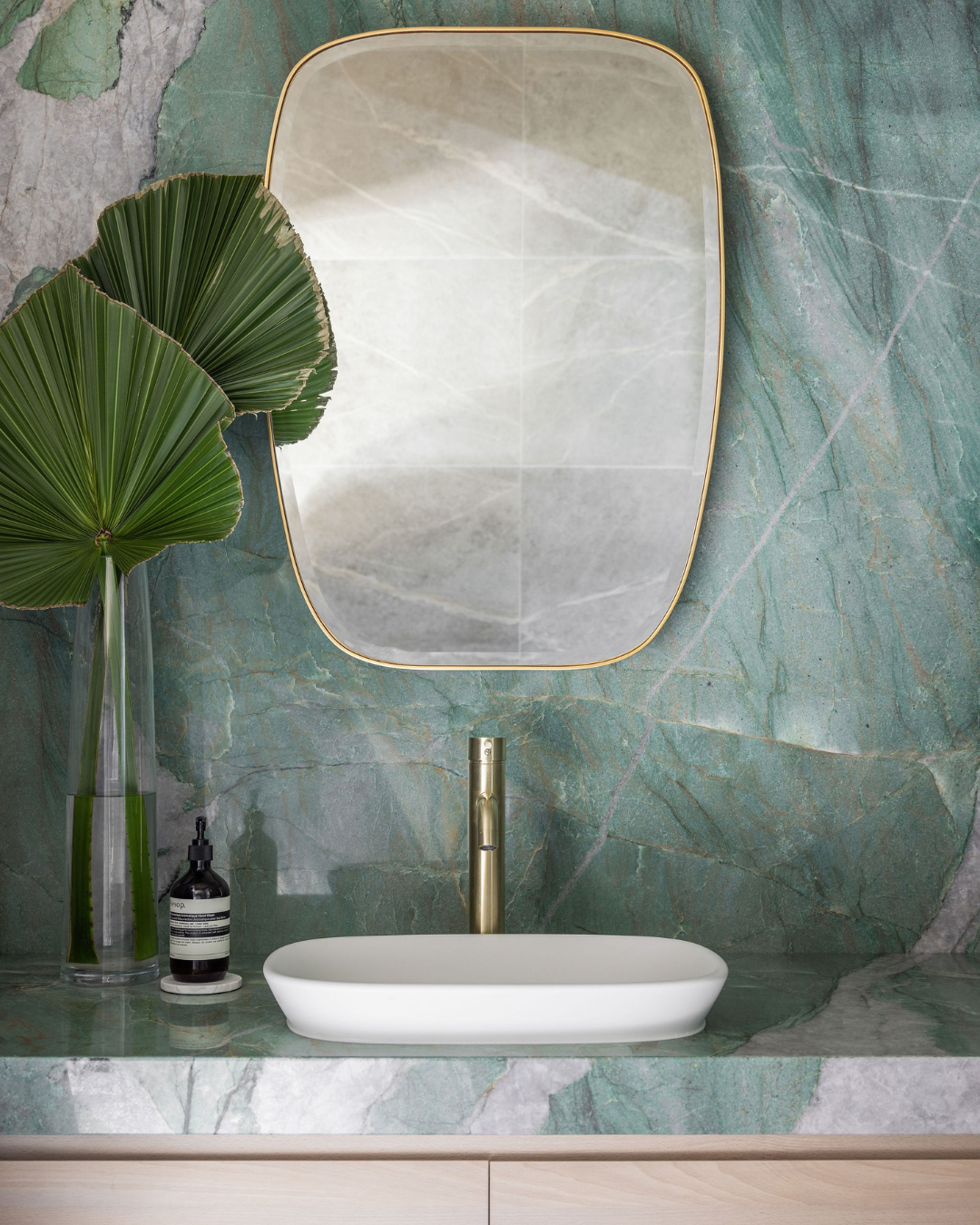 Feature Project – The Jade House – Finestone