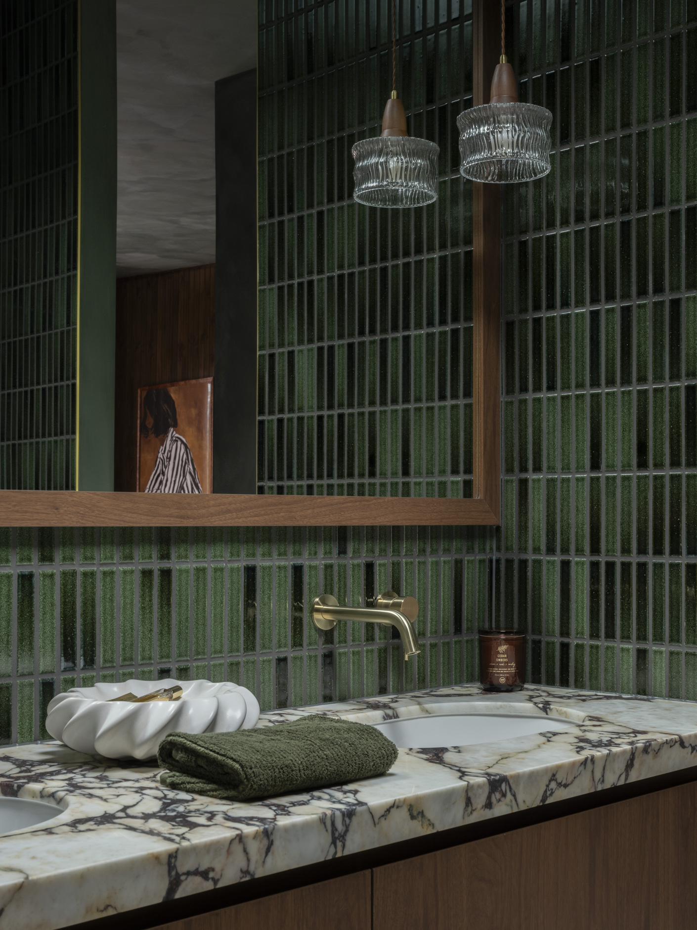 THE SAVOY – Finestone